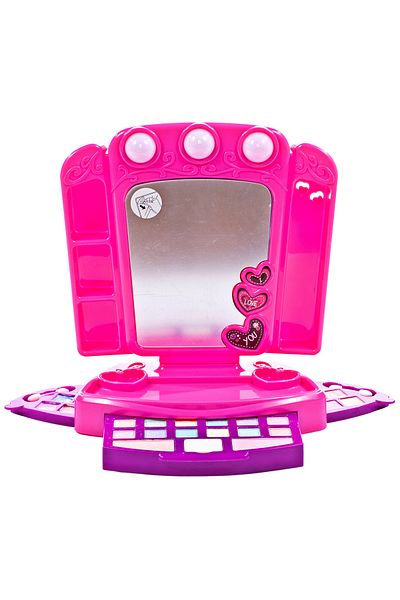 MalPlay Makeup studio with Malplay mirror