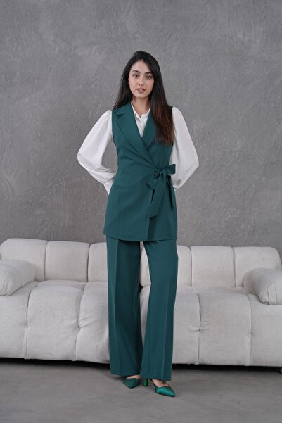 nodilife Kuşaklı Broş Detay Yelekli Kadın Takım Yeşil