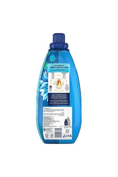 Comfort Ultimate Care Iris and Jasmine Scent Fabric Softener