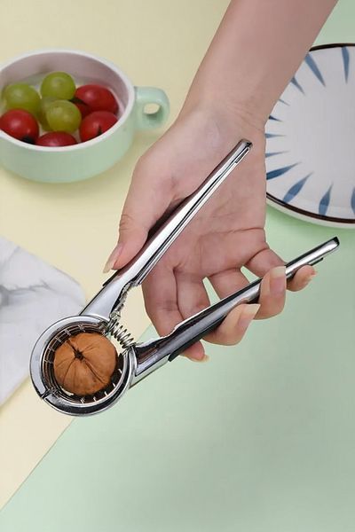 Vadi Metal Walnut Cracker - Durable Nut Almond Crushing Apparatus with Ergonomic Handle