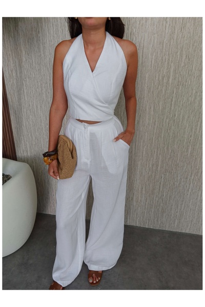 ESRAHELVACI Crop Suit with Tie Detail