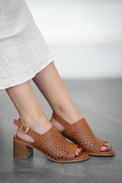 Parponi Vale Women's Genuine Leather Heeled Shoes Tan