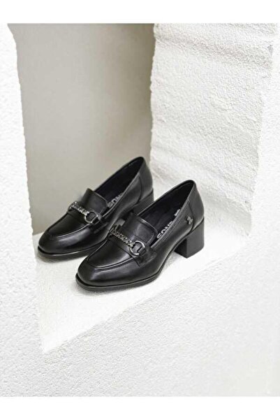 Venüs VENÜS 2512701Y TOPUKLU TOKA DETAYLI KADIN DERİ AYAKKABI