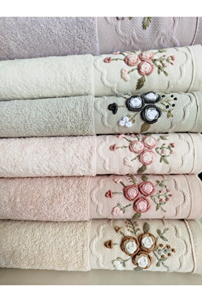 Fiesta Елітна ручна робота 3D вишивка в коробці 50x90 см 100% бавовна