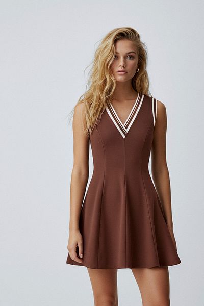 Trendyol Collection Καφέ φούστα στη μέση με πλεκτό λουράκι Λεπτομερές μίνι υφαντό φόρεμα TWOSS25EL00751