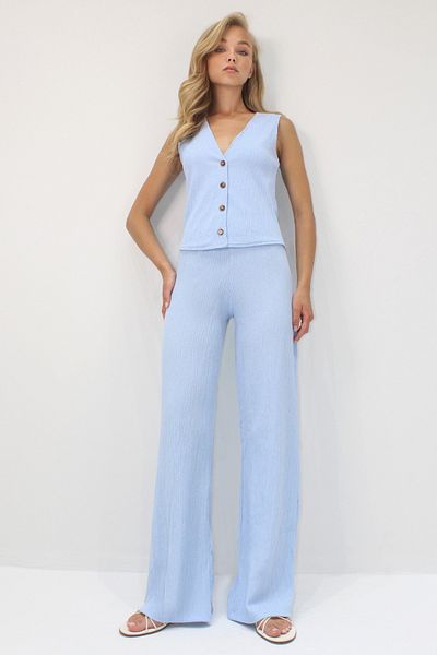 Trend Alaçatı Stili Women's Blue V-Neck Buttoned Vest and Pants Suit Alc-X13583