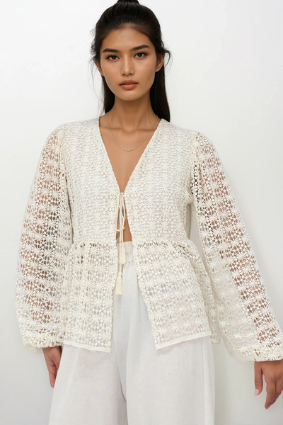 Trend Alaçatı Stili Women's Ecru V-Neck Tie Detail Linen Garnished Premium Blouse Alc-X14193