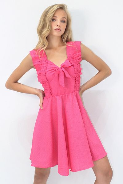 Trend Alaçatı Stili Rochie evazată din țesătură Gofredă, cu bretele groase, roz bomboană, cu detaliu de volan, cu legare în față ALC-X14227