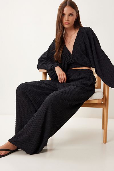 Happiness İstanbul Women's Black Textured Blouse Pants Suit Rv00214
