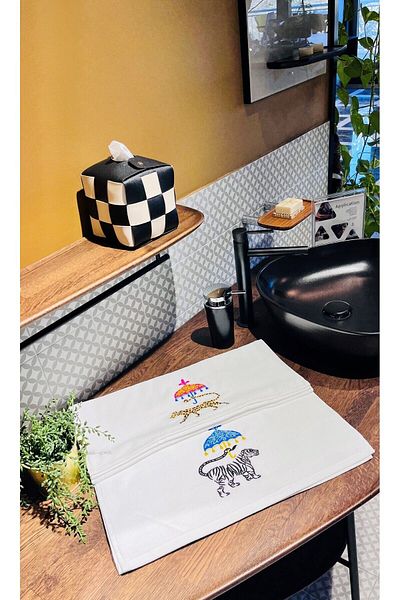 ge living Πετσέτα προσώπου με σχέδιο Leopard Series Safari (1 τεμάχιο)