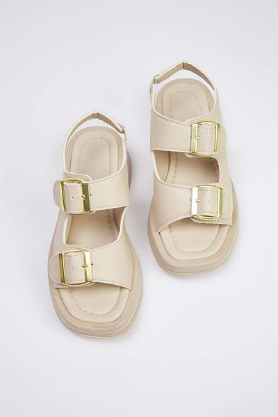 TRENDYOL SHOES Beige Double Buckle Women's Thick Tan Sandals Takaw25Sd00000