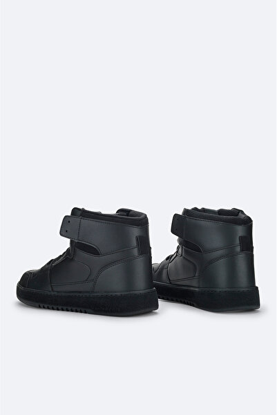 Avva Pánské černé kotníkové boty s flexibilní podrážkou A31Y8027