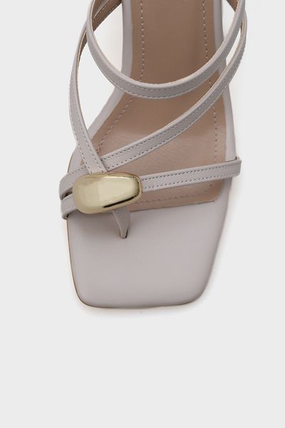 Capone Outfitters Papuci de damă Leona cu toc cu vârf tocit