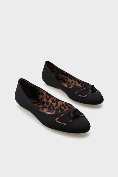 Capone Outfitters Women's Satin Black Ballerinas