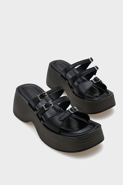 Capone Outfitters Matti Wedge Heeled Stone Buckle Women's Slippers