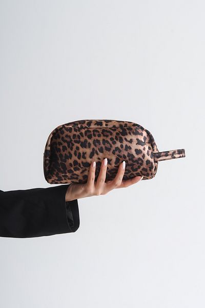 Capone Outfitters Τσάντα μακιγιάζ και τσάντα Capone Satin Leopard
