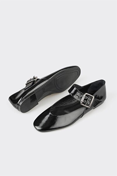 Elle Shoes Black Leather Women's Casual Shoes