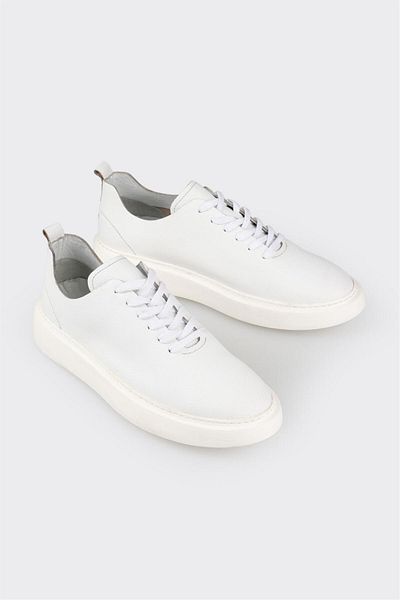 Elle Shoes أحذية رياضية جلدية بيضاء للرجال