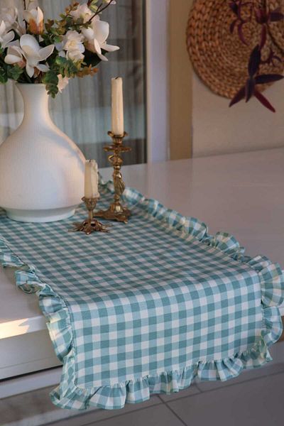 vintagetasarım Green Checkered Ruffled Vintage Runner 40X130Cm, Stylish and Elegant Home Decor.