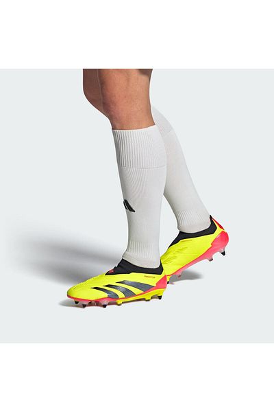 adidas Predator Elite Laceless Soft Ground Cleat
