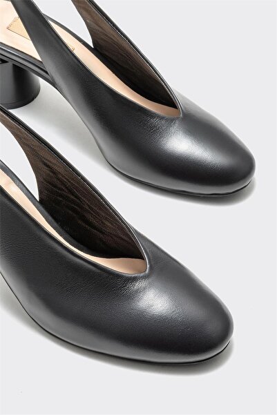 Elle Shoes Siyah Deri Kadın Topuklu Ayakkabı