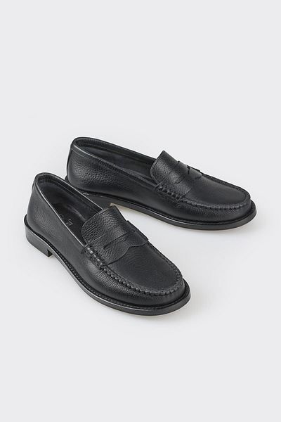 Elle Shoes Black Leather Women's Loafer