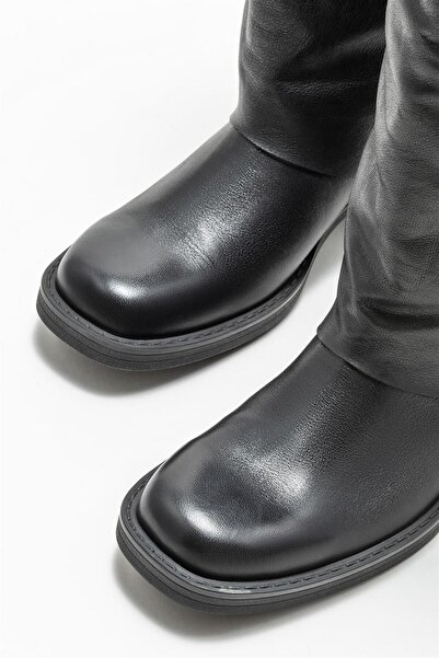 Elle Shoes Μαύρα δερμάτινα γυναικεία μποτάκια με τακούνι