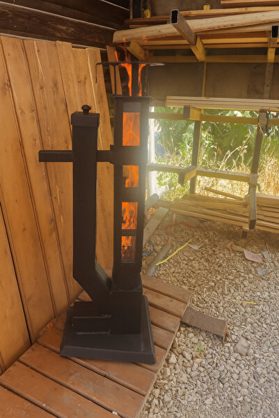 Tezel Ticaret Füze Pelet Sobası, Yakıt ze Zaman ayarlı Tekerli Kare Korunaklı Kırılmaz Camlı 100 cm