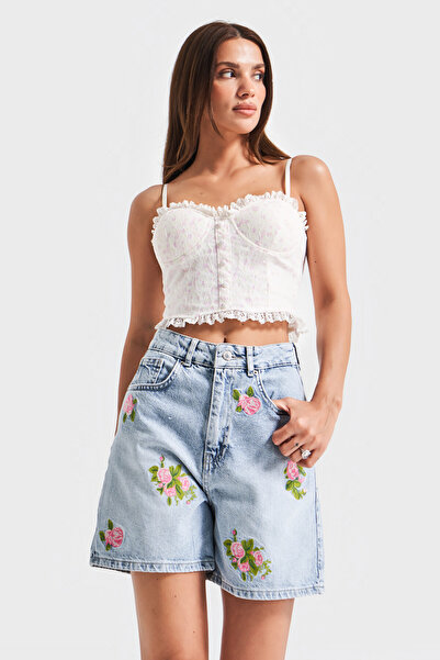its basic Kadın Mavi Renk 4s5-3 Midi Boy Çiçek Nakışlı %100 Koton Tasarım Denim Şort