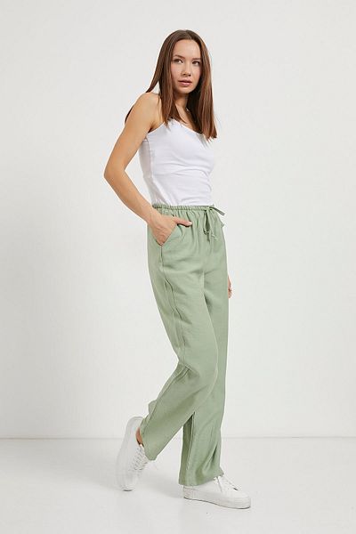 Arma Life Women's Elastic Waist Loose Green Baggy Trousers
