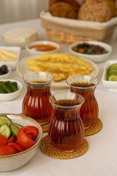 LUMİNA مجموعة من 6 أكواب شاي مخططة من زجاج البوروسيليكات سعة 210 مل