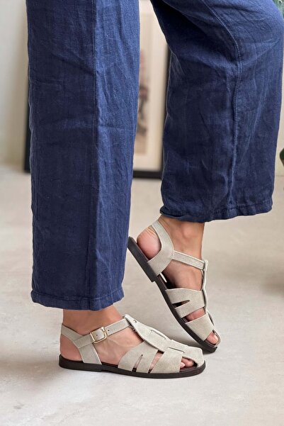 NİŞANTAŞI SHOES Dámské sandály Bird Béžová semišová pravá kůže s přezkou na plochém podpatku