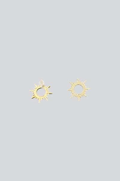 stravis Gold Color Sun Earrings