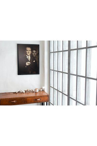 Arthopia Μουσταφά Κεμάλ Ατατούρκ Πάντα προς τα εμπρός Διακόσμηση Υψηλής ποιότητας ζωγραφική αφίσα με κορνίζα