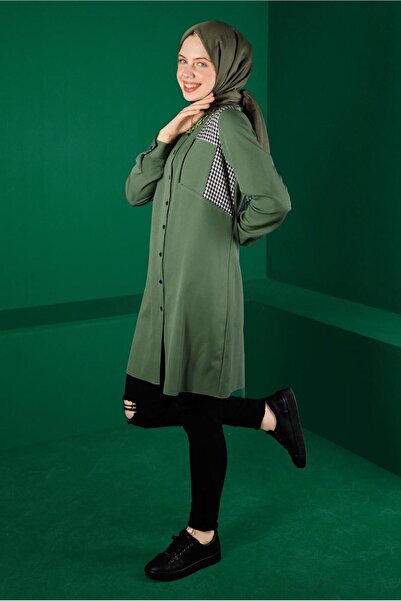 Alvina Buttoned Tunic with Hawkbeak Pattern Detail 43288