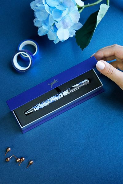 Victoria's Journals Ballpoint Pen with Cardboard Box