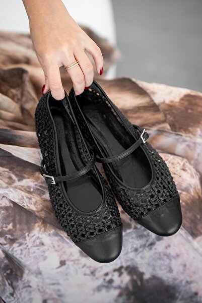 Parponi Salda Жіночі шкіряні в'язані балетки з ремінцем Чорні