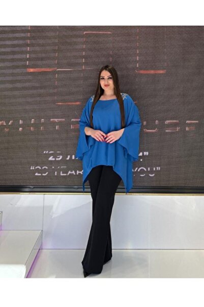 DE WHITES Plus Size Asymmetric Bluz with Shoulder Accessories
