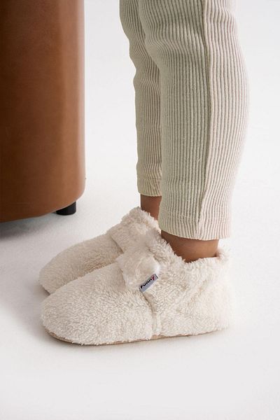 Funny Baby Comfortable Slippers with Fleece Cut Flexible Ergonomic Soft Sole Special Design Organic Comfortable Air