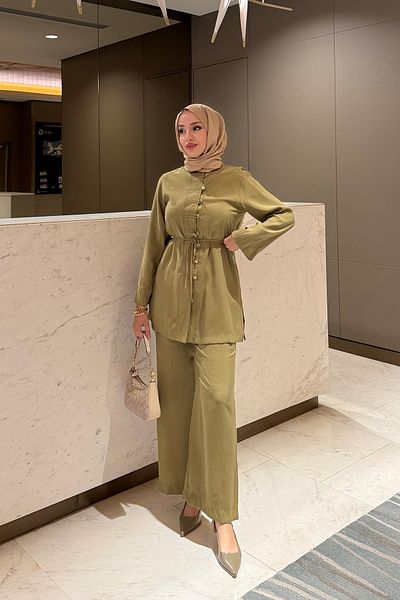 Tesettür Diyarı Women's Tansel Fabric Front Buttoned Hijab Suit