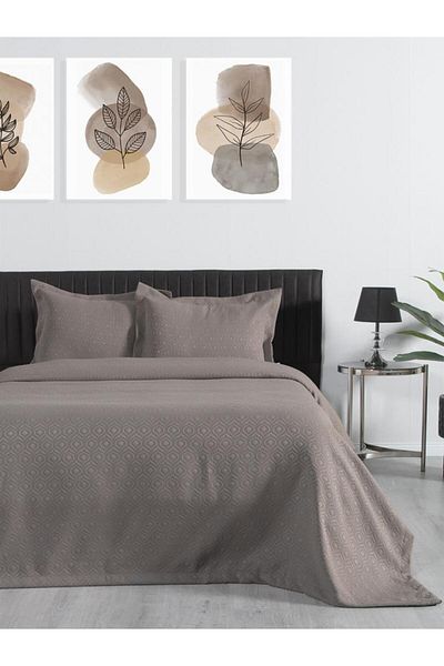 Karna Home Bedspread Marisa – Breathable, Lightweight and Stylish Design