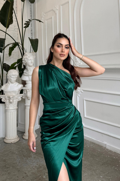 bella istanbul Fiona Tek Kol Drapeli  Saten Abiye