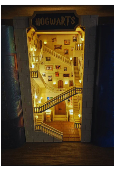 SG ARCHE Harry Potter Büyülü Merdiven Diorama | Işıklı Kitap Arası Dekoratif ...