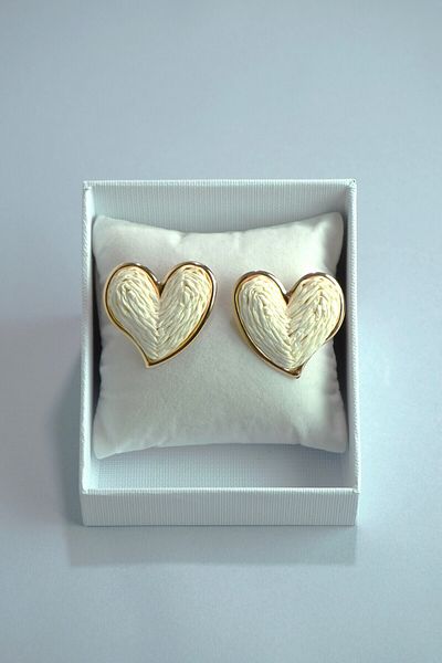 Rumon Wicker Knit Heart Earrings