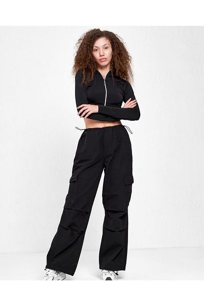 DENİKK Yudoowear, παντελόνι από ύφασμα parasut μαύρο χρώμα.