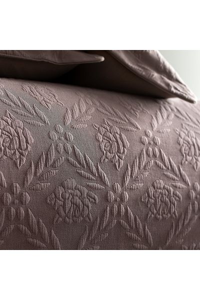 Madame Coco Floralies King Size Tagesdecke – Luxus-Kollektion – Pflaume