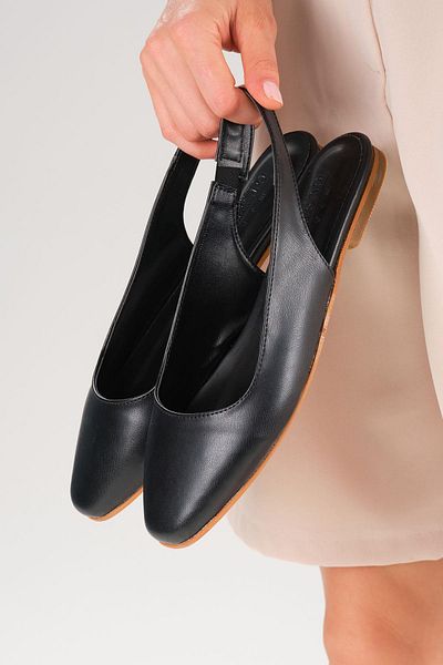Mio Gusto Pantofi balerini plati pentru damă Ally Black Color