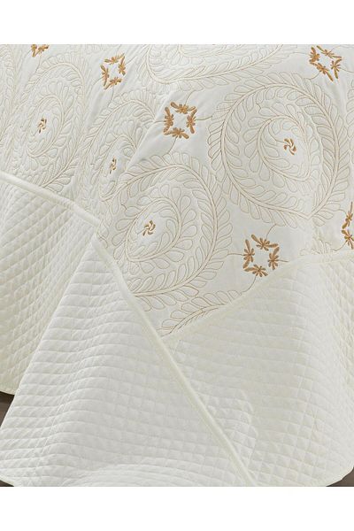Bikaya Home Toyo Embroidered Double Bed Cover Set - 3 Pieces