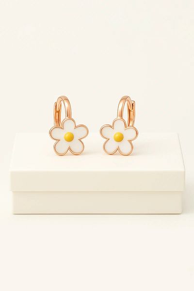 MakeWell Non-Perforated Earrings Ear for Children Without Holes Flower Design Clip-On Children's Earrings
