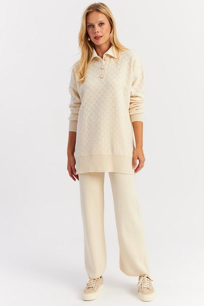 Cool & Sexy Women's Ecru Pearl Buttoned Knitwear Bottom and Top Set Nuv33